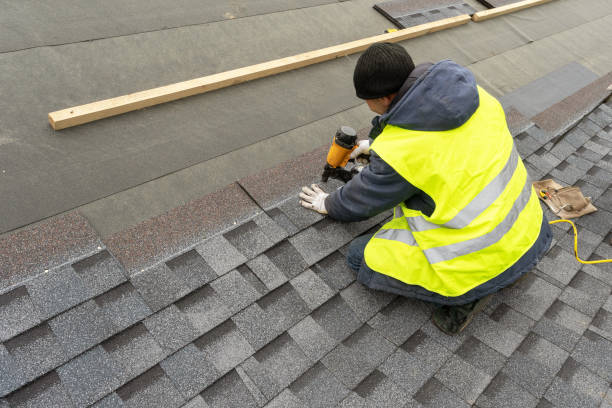 Best Residential Roofing Contractor  in Charleston, IL